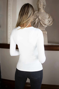 NO2MORO<BR>
Tara Long Sleeve Top<BR>
White<BR>