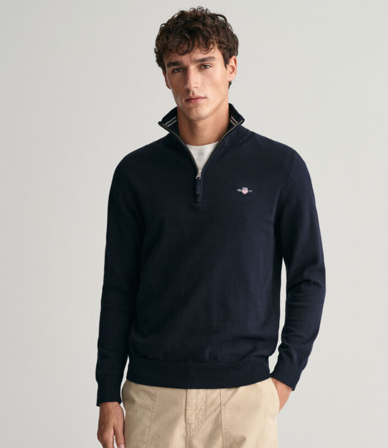 GANT<BR>
Classic Cotton Half Zip Sweater<BR>
433/902<BR>