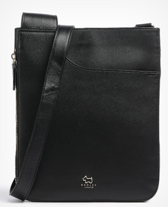 RADLEY LONDON<BR>
Pockets Crossbody Bag<BR>
Black/Navy<BR>