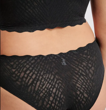Load image into Gallery viewer, TRIUMPH&lt;BR&gt;
Sloggi Zero Feel Bliss Hipster&lt;BR&gt;
Black, Cacao&lt;BR&gt;
