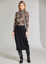 Load image into Gallery viewer, PERUZZI&lt;BR&gt;
Tulle Mesh Print Top&lt;BR&gt;
Black/Sand&lt;BR&gt;
