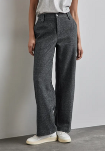 STREET ONE<BR>
Inch Herringbone Trousers<BR>
Herringbone<BR>