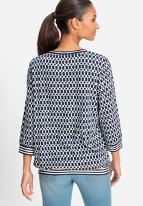 OLSEN<BR>
Keyhoe Print T Shirt<BR>
Navy/White<BR>