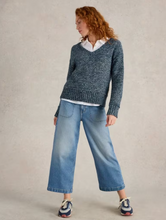 Load image into Gallery viewer, WHITE STUFF&lt;BR&gt;
Tia Crop Jeans&lt;BR&gt;
Blue, White&lt;BR&gt;

