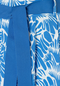 MORE AND MORE<BR>
Poplin Skirt<BR>
Blue<BR>