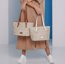 Load image into Gallery viewer, DAVID JONES&lt;BR&gt;
Straw HandBag&lt;BR&gt;
White&lt;BR&gt;
