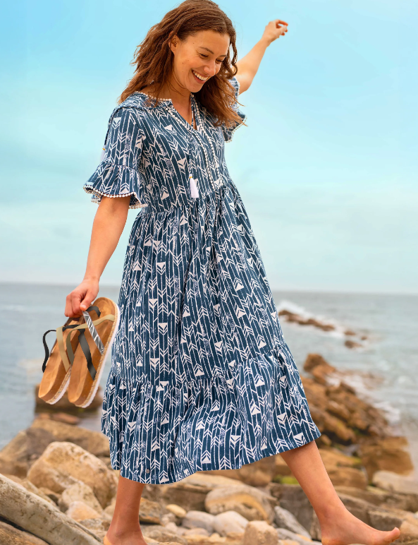 BRAKEBURN<BR>
Arrows Dress<BR>
Navy/Cream<BR>