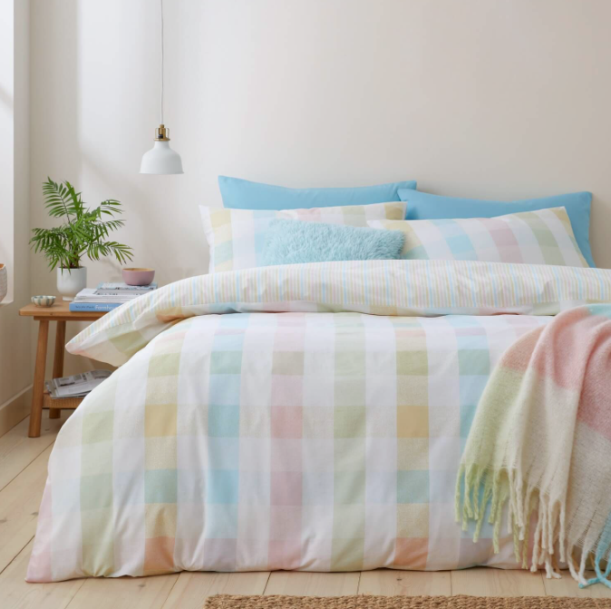 CATHERINE LANSFIELD<BR>
Spring Check Duvet Set<BR>