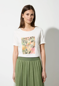 MORE AND MORE<BR>
T-Shirt with Front Print<BR>
Cream<BR>