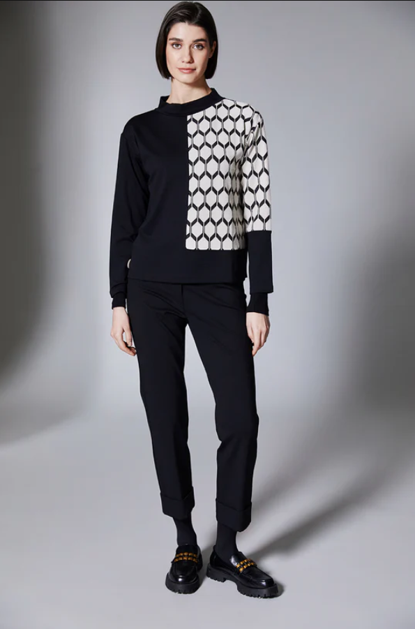 PERUZZI<BR>
Hexagonal Knit<BR>