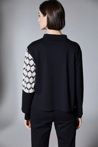 PERUZZI<BR>
Hexagonal Knit<BR>