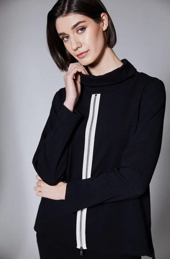 PERUZZI<BR>
Cowl Knit<BR>
Black<BR>