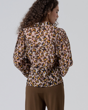 Load image into Gallery viewer, SURKANA&lt;BR&gt;
Blouse Puff Sleeves&lt;BR&gt;
Multi&lt;BR&gt;
