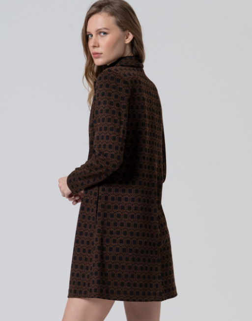 SURKANA<BR>
Frock Coat<BR>
Black/Brown<BR>