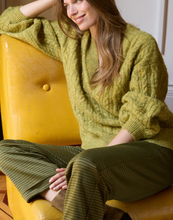 Load image into Gallery viewer, SURKANA&lt;BR&gt;
Houndstooth Trousers&lt;BR&gt;
Green&lt;BR&gt;

