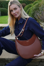 Load image into Gallery viewer, LUELLA GREY&lt;BR&gt;
Thelma Hobo Bag&lt;BR&gt;
Conker&lt;BR&gt;
