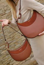 Load image into Gallery viewer, LUELLA GREY&lt;BR&gt;
Thelma Hobo Bag&lt;BR&gt;
Conker&lt;BR&gt;
