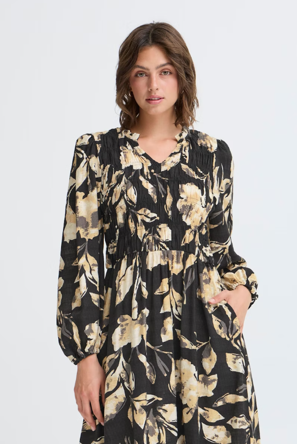 FRANSA<BR>
Ariana Dress<BR>
Black/Cream<BR>