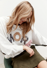 Load image into Gallery viewer, MORE AND MORE&lt;BR&gt;
Sweatshirt with &quot;Amore&quot;&lt;BR&gt;
Cream&lt;BR&gt;
