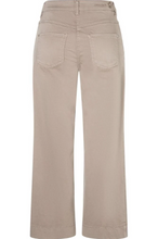 Load image into Gallery viewer, MAC JEANS&lt;BR&gt;
Dream Culotte Jeans&lt;BR&gt;
Ginger&lt;BR&gt;
