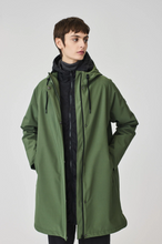 Load image into Gallery viewer, TANTA RAINWEAR&lt;BR&gt;
Oluja Outer Jacket&lt;BR&gt;
Green&lt;BR&gt;
