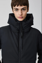 Load image into Gallery viewer, TANTA RAINWEAR&lt;BR&gt;
Snestorm Outer Jacket&lt;BR&gt;
Navy&lt;BR&gt;
