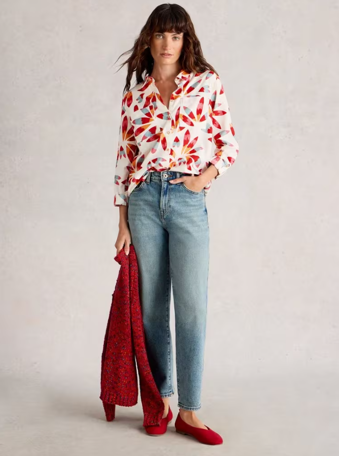 WHITE STUFF<BR>
Sophie Shirt<BR>
Ivory, White Print<BR>