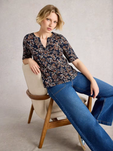 Load image into Gallery viewer, WHITE STUFF&lt;BR&gt;
Weaver Tee&lt;BR&gt;
Navy Print&lt;BR&gt;
