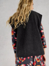 Load image into Gallery viewer, WHITE STUFF&lt;BR&gt;
Borg Fleece Gilet&lt;BR&gt;
Charcoal&lt;BR&gt;
