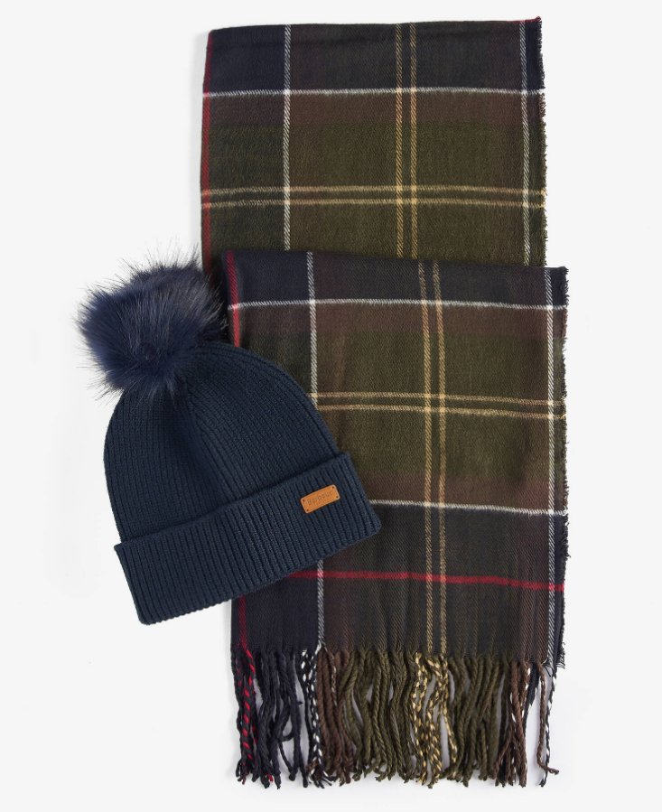 BARBOUUR<BR>
Dover Hat/Scarf Set<BR>
Classic<BR>