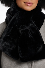 Load image into Gallery viewer, RINO AND PELLE&lt;BR&gt;
Stip Fur Scarf&lt;BR&gt;
Black&lt;BR&gt;
