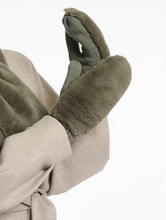 Load image into Gallery viewer, RINO AND PELLE&lt;BR&gt;
Oxo Faux Fur Gloves&lt;BR&gt;
Black, Green&lt;BR&gt;
