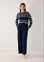 Load image into Gallery viewer, MORE AND MORE<BR>
Openwork Sweater<BR>
Navy/White, Coral<BR>
