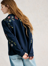 Load image into Gallery viewer, WHITE STUFF<BR>
Floral Embroider Sweatshirt<BR>
Navy<BR>
