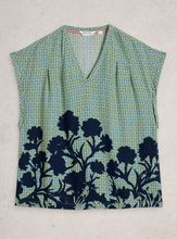 Load image into Gallery viewer, WHITE STUFF<BR>
Kate Top<BR>
Green Print<BR>
