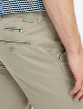 Load image into Gallery viewer, BRAX<BR>
Fabio Hi Flex Trousers<BR>
Blue, Green<BR>
