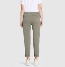 Load image into Gallery viewer, MAC JEANS<BR>
Chino Turn Up Women's Pants<BR>
Ivory, Navy<BR>
