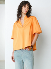 Load image into Gallery viewer, FRENCH CONNECTION<BR>
Sindey Puff Sleeve Shirt<BR>
Apricot<BR>

