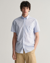 Load image into Gallery viewer, GANT<BR>
Classic Popline Short Sleeve Shirt<BR>
Light Blue, Pink, College Blue<BR>
