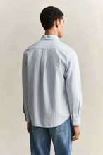 Load image into Gallery viewer, GANT<BR>
Classic Oxford Stripe Shirt<BR>
Sky, White<BR>
