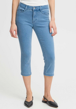 Load image into Gallery viewer, FRANSA<BR>
Luxe Elli Crop Jeans<BR>
Blue<BR>
