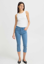 Load image into Gallery viewer, FRANSA<BR>
Luxe Elli Crop Jeans<BR>
Blue<BR>
