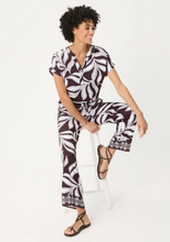 Load image into Gallery viewer, OLSEN<BR>
Dotted Leaf Blouse<BR>
White/Brown<BR>

