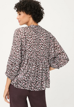 Load image into Gallery viewer, OLSEN<BR>
Leopard Tunic Blouse<BR>
White/Brown<BR>
