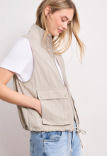 Load image into Gallery viewer, STREET ONE<BR>
Vest Jacket<BR>
Sand<BR>
