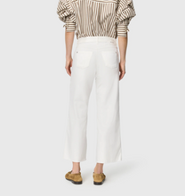 Load image into Gallery viewer, MAC JEANS<BR>
Dream Wide Crop Jeans<BR>
Navy, White<BR>
