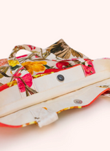 Load image into Gallery viewer, POWDER<BR>
Velvet Tote Bag<BR>
Flowers Cream<BR>
