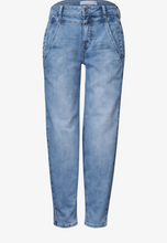 Load image into Gallery viewer, STREET ONE<BR>
High Waist Barrel Jeans in a  Loose Fit<BR>
Blue<BR>
