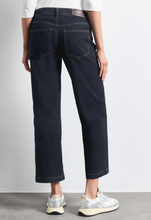 Load image into Gallery viewer, STREET ONE<BR>
Mid Waist Straight Leg Jeans<BR>
Denim<BR>
