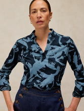 Load image into Gallery viewer, WHITE STUFF<BR>
Allie Print Shirt<BR>
Blue<BR>
